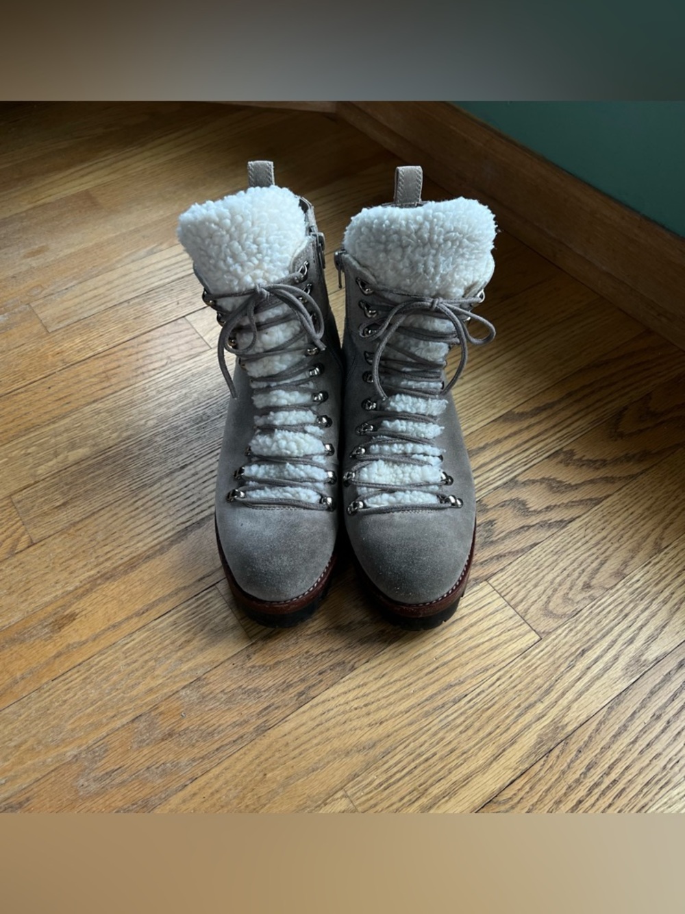Jeffrey Campbell Culvert Sherpa Combat Boots. Color: Taupe Suede Ivory size: 9.5